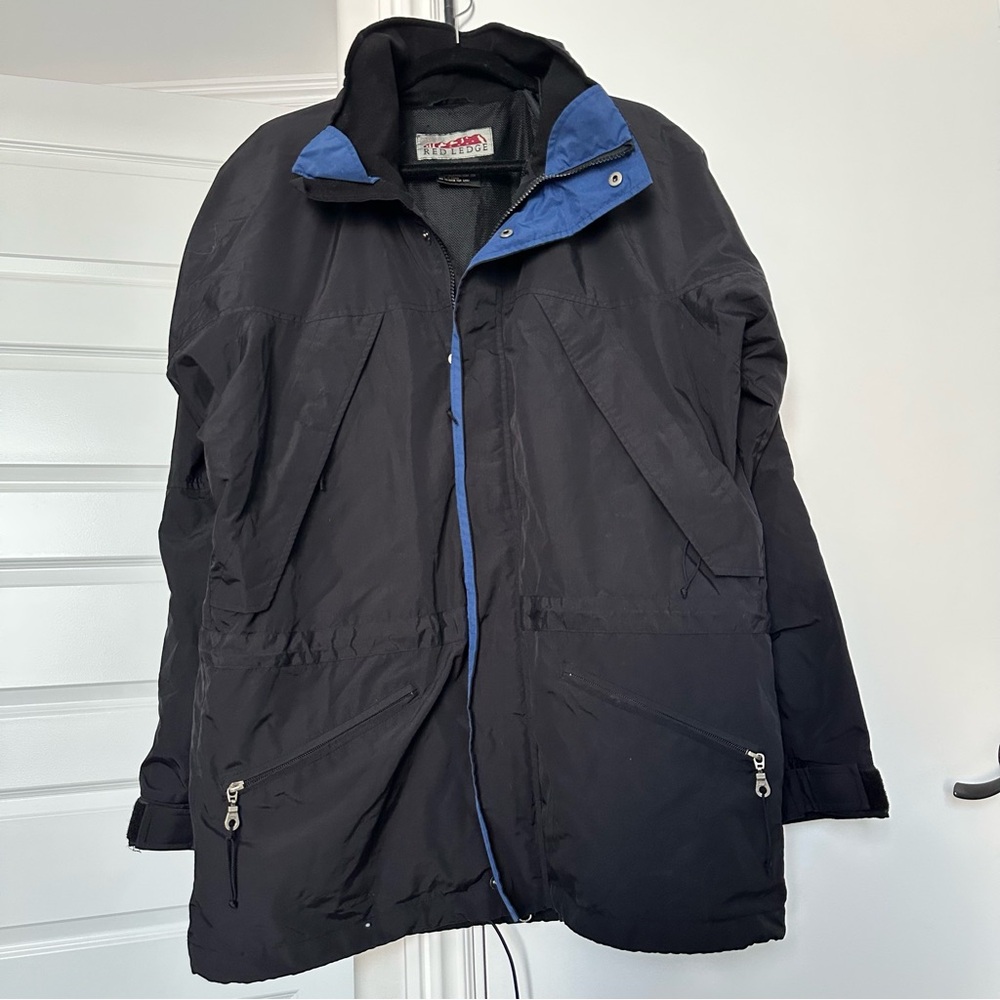 Red Ledge Black and Blue Jacket Size Medium